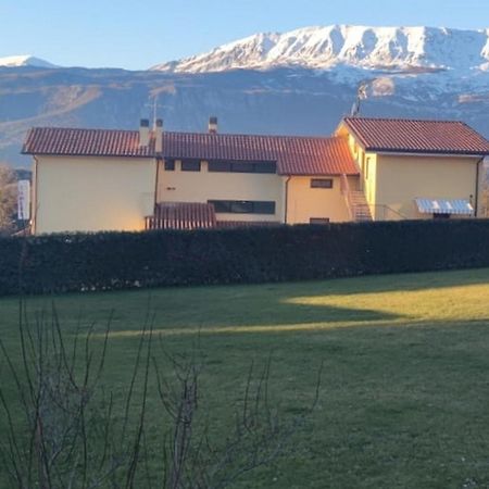 Complesso Turistico Aurora - Camere B&B Poggio Picenze Buitenkant foto