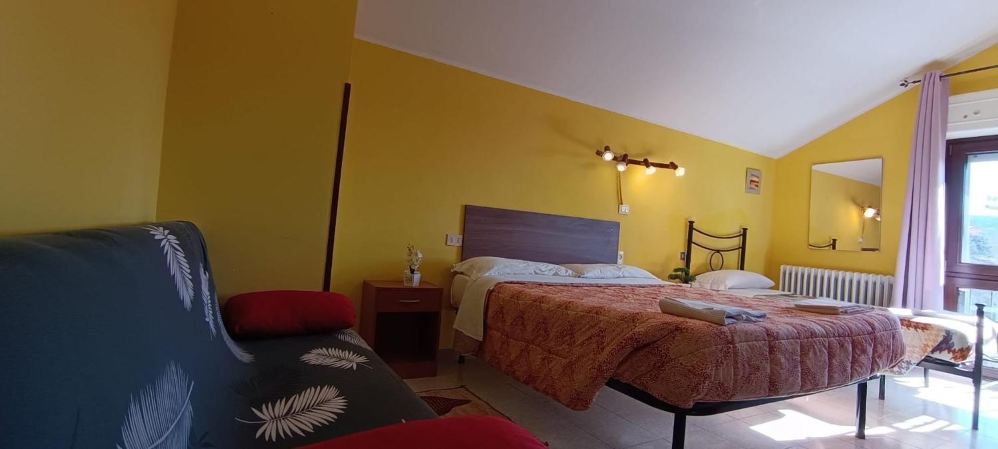 Complesso Turistico Aurora - Camere B&B Poggio Picenze Buitenkant foto