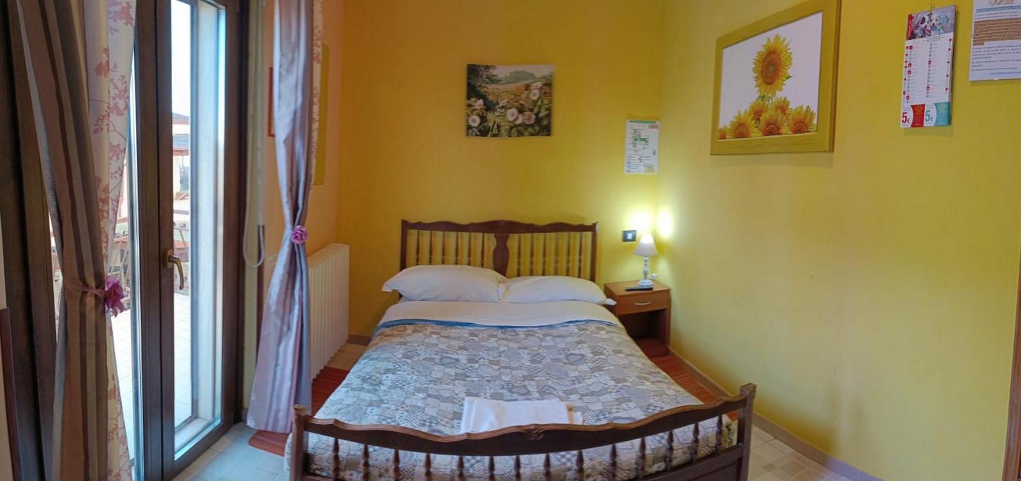 Complesso Turistico Aurora - Camere B&B Poggio Picenze Buitenkant foto