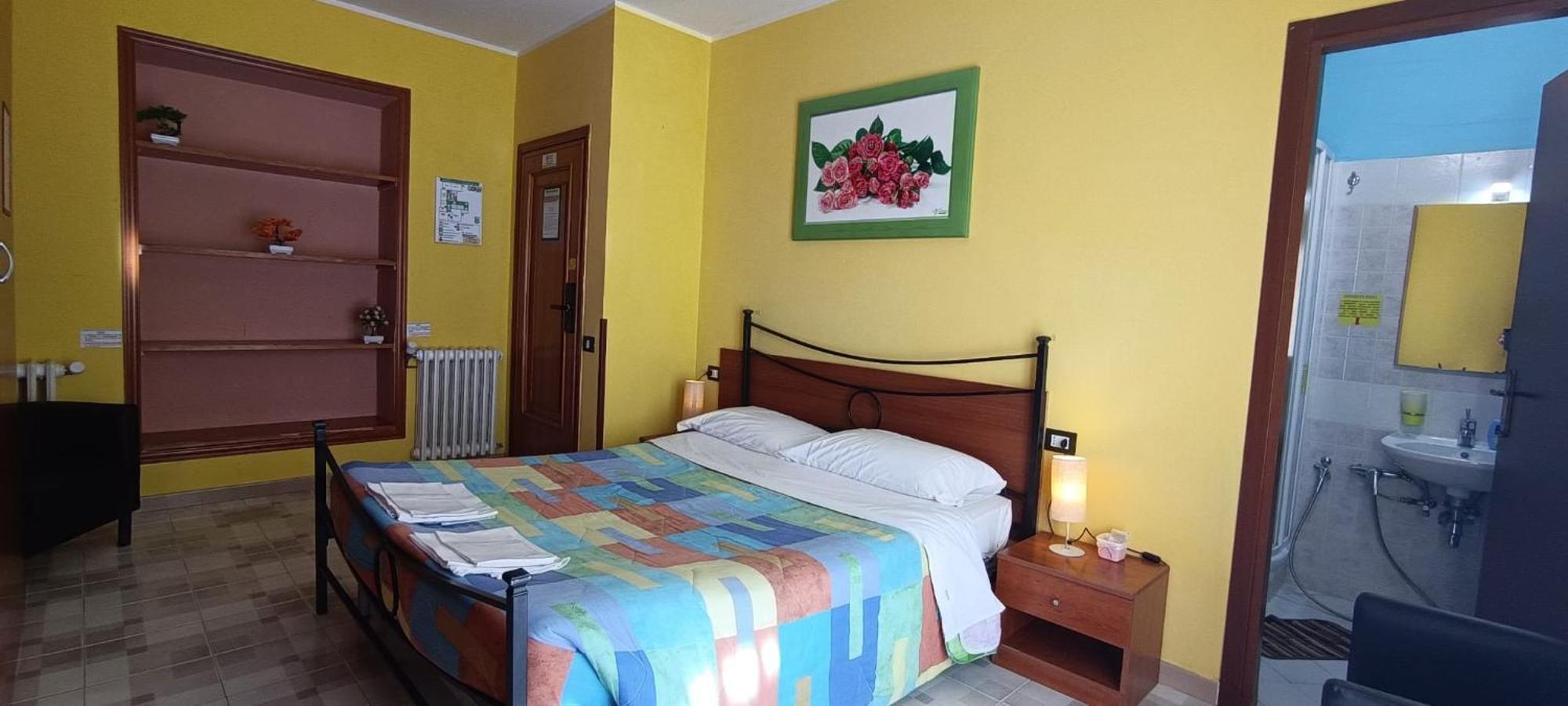 Complesso Turistico Aurora - Camere B&B Poggio Picenze Buitenkant foto