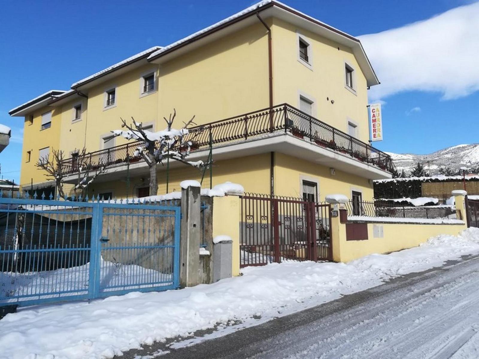 Complesso Turistico Aurora - Camere B&B Poggio Picenze Buitenkant foto