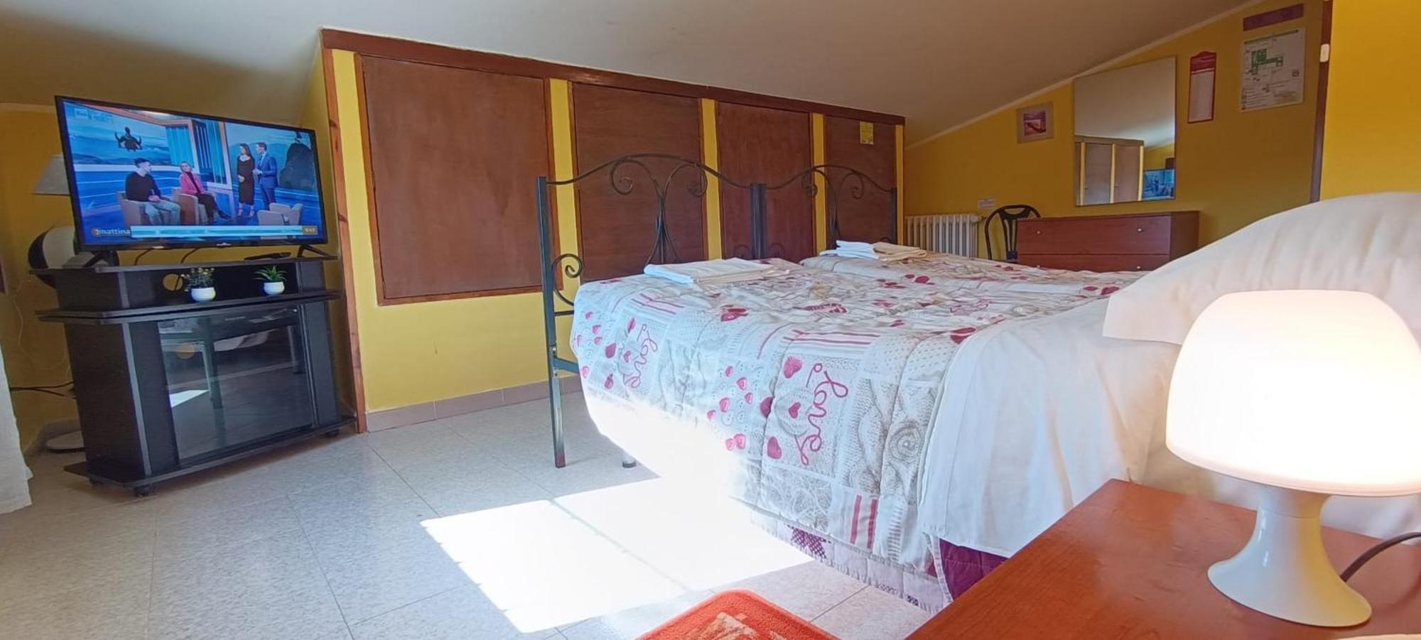 Complesso Turistico Aurora - Camere B&B Poggio Picenze Buitenkant foto